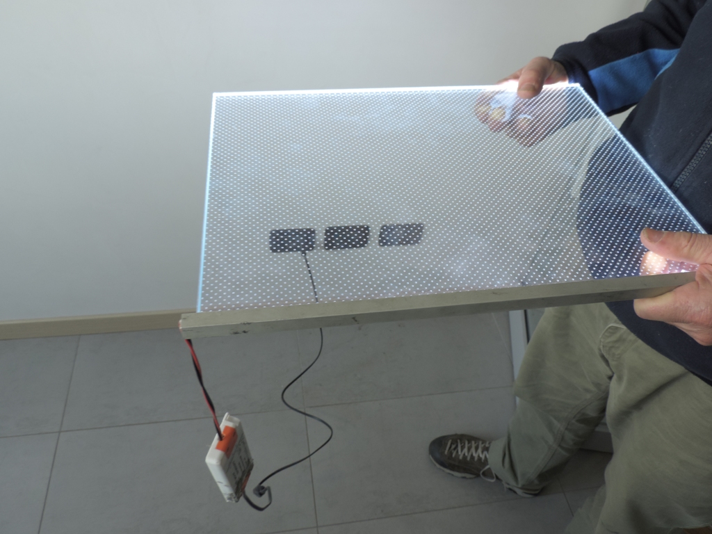 pensilina e vetro a led