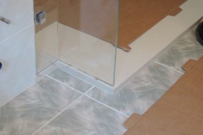 piatto doccia Alrock sagomato