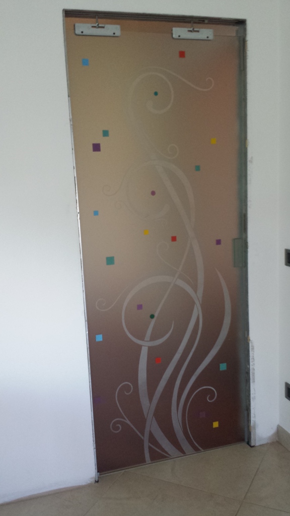 vetro temperato per porta interna