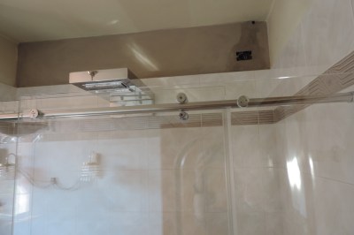 ferramenta porta scorrevole del box doccia in vetro