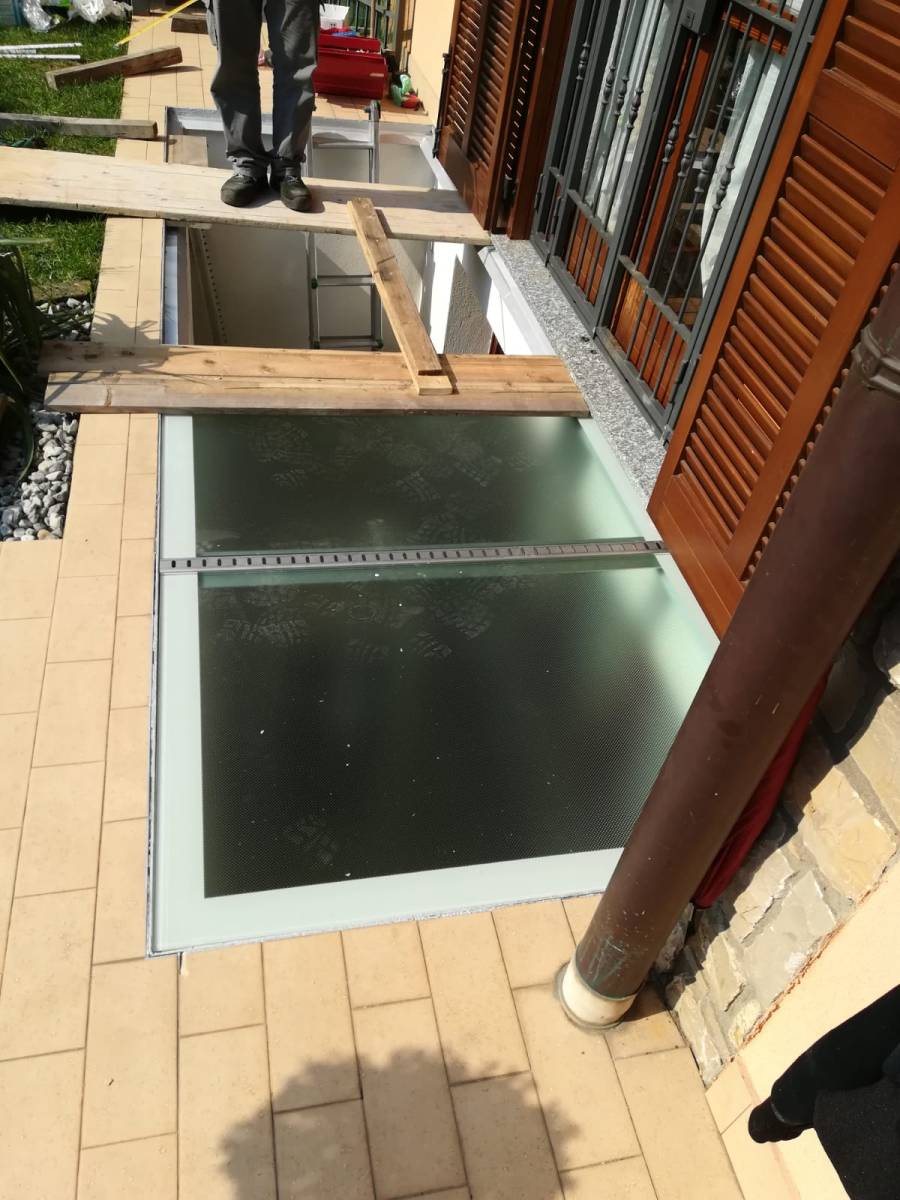 bocca di lupo in vetro con areazione