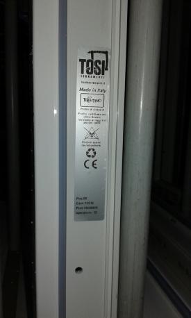 etichetta di produzione e garanzia del serramento in pvc