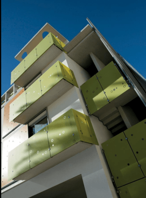 vetri per parapetto colorati