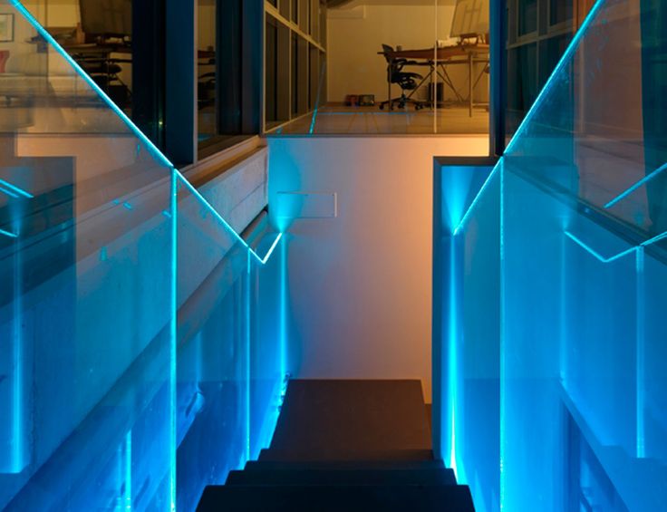 parapetto scale in vetro al LED