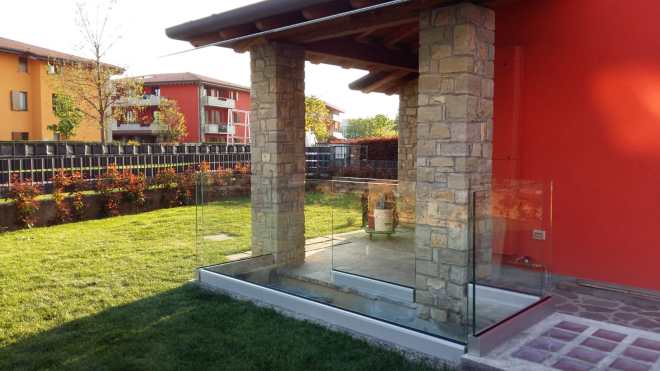 parapetto scala che va in garage